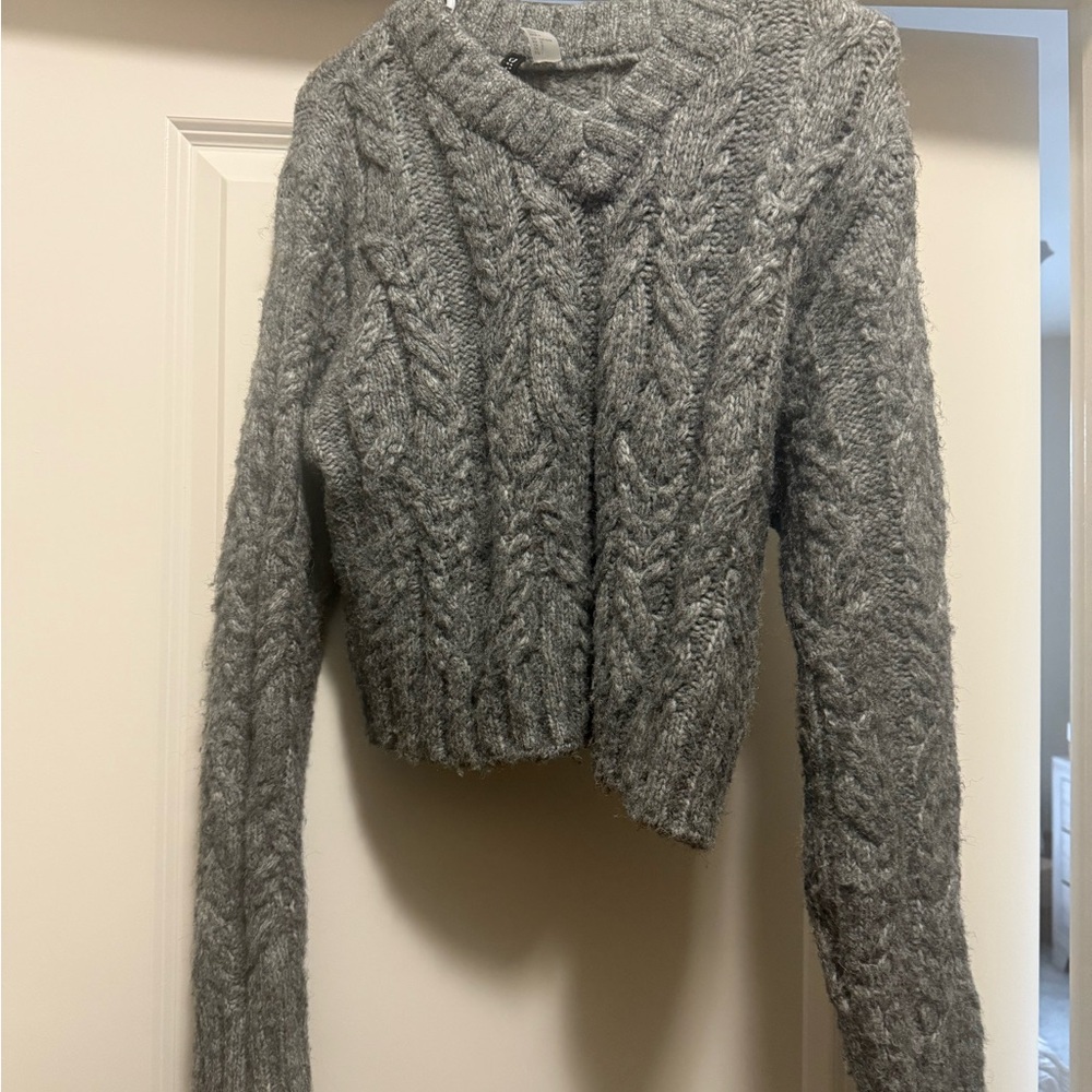 H&M Gray V-Neck Cable Knit Sweater